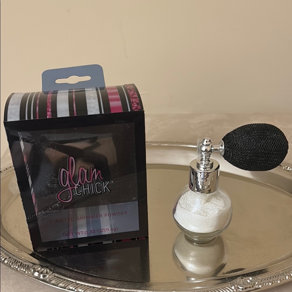 Glam Chick Scented Shimmer Powder NIB